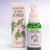 Frasco gotario de vidrio verde y caja de la Infusión Herbal de Hojas de Maqui, mostrando el nombre científico Aristotelia chilensis y su nombre en mapudungun, Quëlón.